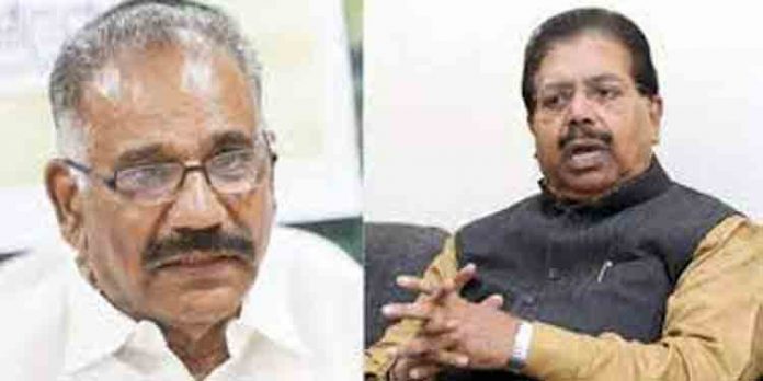 കുണ്ടറ പീഡനപരാതിയുമായി ബന്ധപ്പെട്ട് എന്സിപിയില് നിന്നും മൂന്നുപേരെ സസ്പെന്ഡ് ചെയ്തു കുണ്ടറ പീഡനപരാതിയുമായി ബന്ധപ്പെട്ട് എന്സിപിയില് നിന്നും മൂന്നുപേരെ സസ്പെന്ഡ് ചെയ്തു