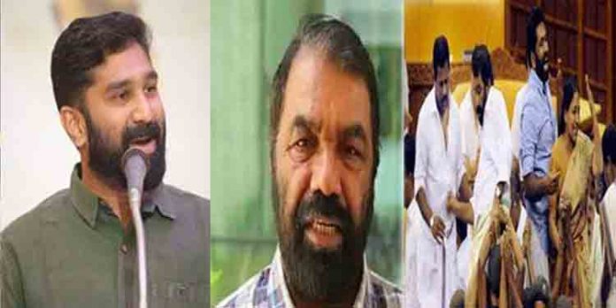 ക്രിമിനല് കേസിലെ പ്രതി റിസള്ട്ട് പ്രഖ്യാപിക്കുന്നത് വിദ്യാര്ത്ഥികളെ അവഹേളിക്കുന്നതിന് തുല്ല്യം യൂത്ത് കോണ്ഗ്രസ് ക്രിമിനല് കേസിലെ പ്രതി റിസള്ട്ട് പ്രഖ്യാപിക്കുന്നത് വിദ്യാര്ത്ഥികളെ അവഹേളിക്കുന്നതിന് തുല്ല്യം യൂത്ത് കോണ്ഗ്രസ്