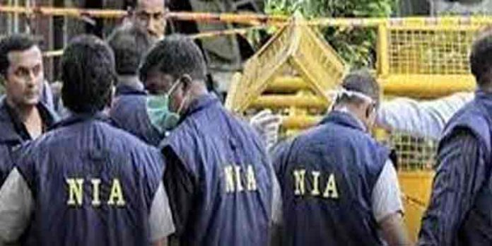 ലഷ്കര് ഇ മുസ്തഫ മേധാവി ഹിദായത്തുല്ല മാലിക്കിന്റെ അറസ്റ്റ് ; ജമ്മുവിലെ പതിനാല് കേന്ദ്രങ്ങളില് എന്.ഐ.എ പരിശോധന തുടങ്ങി ലഷ്കര് ഇ മുസ്തഫ മേധാവി ഹിദായത്തുല്ല മാലിക്കിന്റെ അറസ്റ്റ് ; ജമ്മുവിലെ പതിനാല് കേന്ദ്രങ്ങളില് എന്.ഐ.എ പരിശോധന തുടങ്ങി