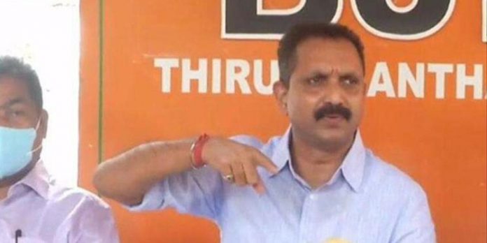 പുറത്തറിഞ്ഞാല് ശ്രീധരനും ജേക്കബ് തോമസും പാര്ട്ടി വിടുമെന്ന് നേതാക്കള് പറഞ്ഞു : ധര്മ്മരാജന് പുറത്തറിഞ്ഞാല് ശ്രീധരനും ജേക്കബ് തോമസും പാര്ട്ടി വിടുമെന്ന് നേതാക്കള് പറഞ്ഞു : ധര്മ്മരാജന്