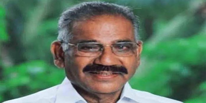 പാര്ട്ടി പ്രശ്നമാണെന്ന് കരുതി ഇടപെട്ടു : വിഷയം മനസിലായപ്പോള് ഫോണ്വെച്ചു ; വിശദീകരണവുമായി മന്ത്രി പാര്ട്ടി പ്രശ്നമാണെന്ന് കരുതി ഇടപെട്ടു : വിഷയം മനസിലായപ്പോള് ഫോണ്വെച്ചു ; വിശദീകരണവുമായി മന്ത്രി