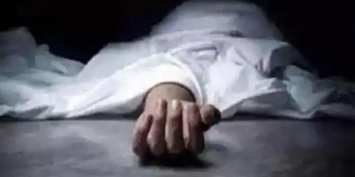 കണ്ണൂരില് ഒന്പതു വയസ്സുകാരി ദുരൂഹ സാഹചര്യത്തിൽ മരിച്ചു കണ്ണൂരില് ഒന്പതു വയസ്സുകാരി ദുരൂഹ സാഹചര്യത്തിൽ മരിച്ചു