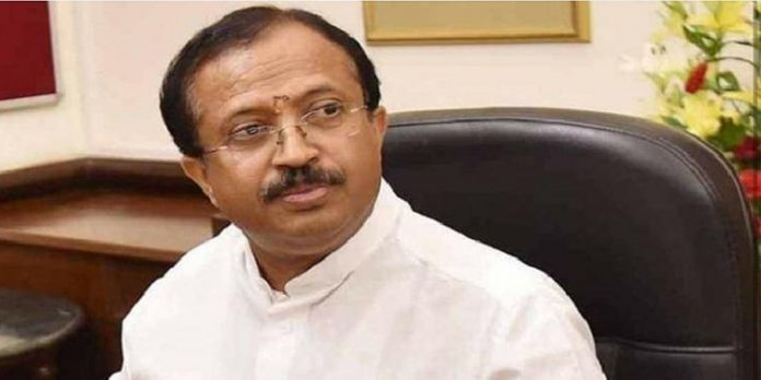 കോവിഡിനെ നേരിടുന്ന കേരളത്തിന്റെ ‘പ്രത്യേക രീതി’ പരാജയം ; അശാസ്ത്രീയ സമീപനം മാറ്റണം : വി മുരളീധരന് കോവിഡിനെ നേരിടുന്ന കേരളത്തിന്റെ ‘പ്രത്യേക രീതി’ പരാജയം ; അശാസ്ത്രീയ സമീപനം മാറ്റണം : വി മുരളീധരന്