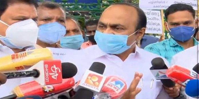 ജനങ്ങള് കടക്കെണിയില് – കൂടുതല് കൊവിഡ് പാക്കേജുകള് പ്രഖ്യാപിക്കണം : സര്ക്കാരിനോട് പ്രതിപക്ഷ നേതാവ് ജനങ്ങള് കടക്കെണിയില് – കൂടുതല് കൊവിഡ് പാക്കേജുകള് പ്രഖ്യാപിക്കണം : സര്ക്കാരിനോട് പ്രതിപക്ഷ നേതാവ്