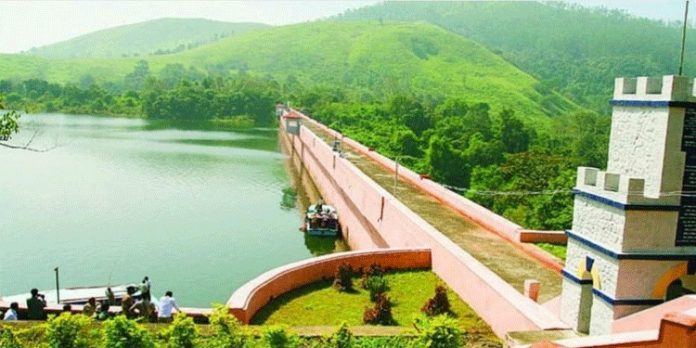 മുല്ലപ്പെരിയാര് അണക്കെട്ടിലെ ജലനിരപ്പ് 136 അടിയിലേക്ക് മുല്ലപ്പെരിയാര് അണക്കെട്ടിലെ ജലനിരപ്പ് 136 അടിയിലേക്ക്