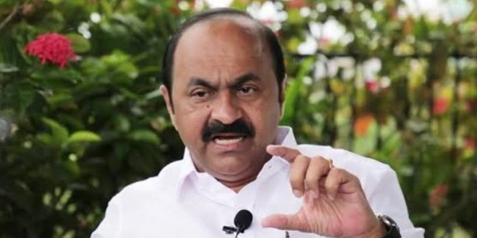 കൊവിഡ് മരണം ; സര്ക്കാര് കണക്ക് മറച്ചുവെക്കുന്നു – നിയമനടപടി ആലോചിക്കുന്നുവെന്ന് വി.ഡി സതീശന് കൊവിഡ് മരണം ; സര്ക്കാര് കണക്ക് മറച്ചുവെക്കുന്നു – നിയമനടപടി ആലോചിക്കുന്നുവെന്ന് വി.ഡി സതീശന്