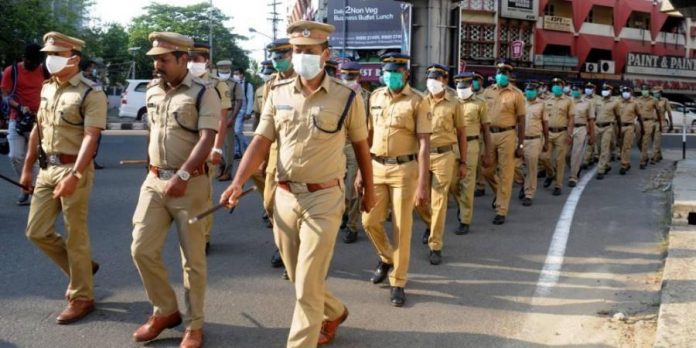 സംസ്ഥാന പോലീസ് സേനയില് കൂട്ട സ്ഥലംമാറ്റത്തിന് സാധ്യത സംസ്ഥാന പോലീസ് സേനയില് കൂട്ട സ്ഥലംമാറ്റത്തിന് സാധ്യത