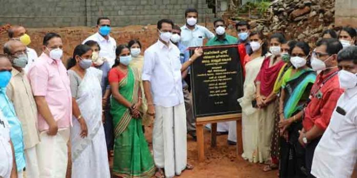 കോഴഞ്ചേരി ജില്ലാ ആശുപത്രിലെ ഓക്സിജന് പ്ലാന്റ് നിര്മ്മാണോദ്ഘാടനം കോഴഞ്ചേരി ജില്ലാ ആശുപത്രിലെ ഓക്സിജന് പ്ലാന്റ് നിര്മ്മാണോദ്ഘാടനം