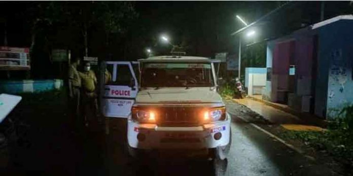 തണ്ണിത്തോട് മുണ്ടോംമൂഴിയിൽ പുലി ഇറങ്ങിയതായി സംശയം തണ്ണിത്തോട് മുണ്ടോംമൂഴിയിൽ പുലി ഇറങ്ങിയതായി സംശയം