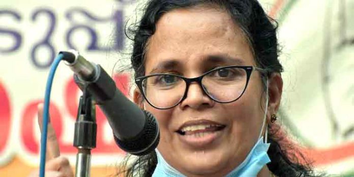 കൃഷി ഭവനുകളില് ആവശ്യത്തിന് ജീവനക്കാരില്ലെന്ന് കെ.കെ രമ എംഎല്എ കൃഷി ഭവനുകളില് ആവശ്യത്തിന് ജീവനക്കാരില്ലെന്ന് കെ.കെ രമ എംഎല്എ