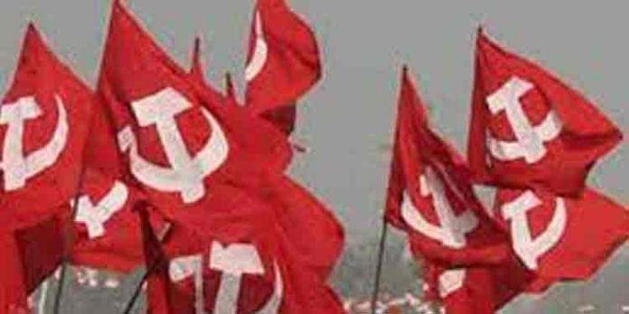 സി.പി.എമ്മില് പൊട്ടിത്തെറി ; മാഫിയ ബന്ധം പാര്ട്ടി വിട്ട് പ്രവര്ത്തകര് സി.പി.എമ്മില് പൊട്ടിത്തെറി ; മാഫിയ ബന്ധം പാര്ട്ടി വിട്ട് പ്രവര്ത്തകര്