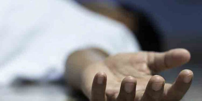 ജോലിക്കു പോകാതെ ഫ്രീഫയര് ഗെയിം കളി ; ഭാര്യ വഴക്കു പറഞ്ഞതിന്റെ പേരില് യുവാവ് തൂങ്ങിമരിച്ചു ജോലിക്കു പോകാതെ ഫ്രീഫയര് ഗെയിം കളി ; ഭാര്യ വഴക്കു പറഞ്ഞതിന്റെ പേരില് യുവാവ് തൂങ്ങിമരിച്ചു