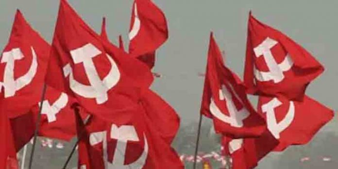 സി.പി.എം കേന്ദ്ര കമ്മിറ്റി യോഗത്തില് കേരള ഘടകവും ബംഗാള് ഘടകവും തമ്മില് തുറന്ന വാക്പോര് സി.പി.എം കേന്ദ്ര കമ്മിറ്റി യോഗത്തില് കേരള ഘടകവും ബംഗാള് ഘടകവും തമ്മില് തുറന്ന വാക്പോര്