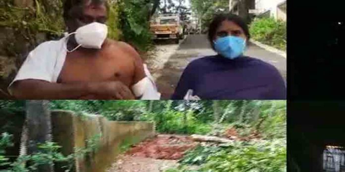 പോലീസ് നോക്കിനിൽക്കെ 71കാരനെ പഞ്ചായത്ത് പ്രസിഡന്റിന്റെ നേതൃത്വത്തിലുള്ള സി.പി.എം സംഘം വീട്ടിൽ കയറി വെട്ടിപ്പരിക്കേൽപ്പിച്ചു പോലീസ് നോക്കിനിൽക്കെ 71കാരനെ പഞ്ചായത്ത് പ്രസിഡന്റിന്റെ നേതൃത്വത്തിലുള്ള സി.പി.എം സംഘം വീട്ടിൽ കയറി വെട്ടിപ്പരിക്കേൽപ്പിച്ചു