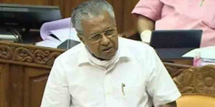 പോലീസിനെ നാടിന് എതിരായ സേനയായി വരുത്തി തീര്ക്കാന് ചിലര് ശ്രമിക്കുന്നതായി മുഖ്യമന്ത്രി പോലീസിനെ നാടിന് എതിരായ സേനയായി വരുത്തി തീര്ക്കാന് ചിലര് ശ്രമിക്കുന്നതായി മുഖ്യമന്ത്രി