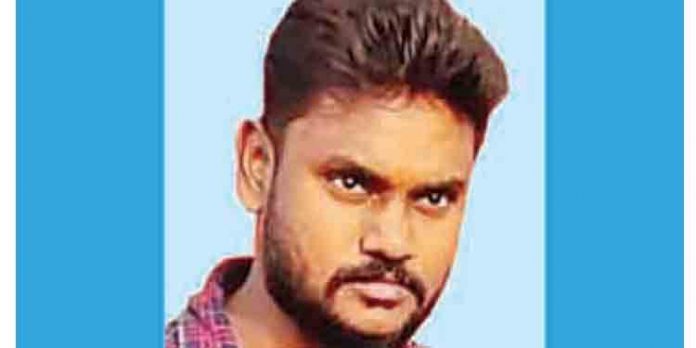 രാമനഗരയില് കന്നട സിനിമ ചിത്രീകരണത്തിനിടെ വൈദ്യുതാഘാതമേറ്റ് സ്റ്റണ്ട് താരം മരിച്ചു രാമനഗരയില് കന്നട സിനിമ ചിത്രീകരണത്തിനിടെ വൈദ്യുതാഘാതമേറ്റ് സ്റ്റണ്ട് താരം മരിച്ചു