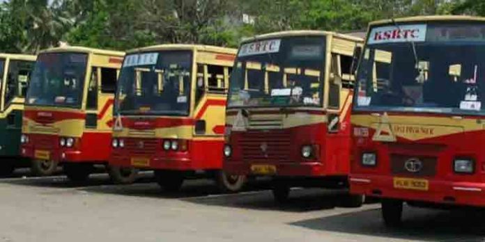 കര്ണാടകയിലേക്ക് ബസില് പോകുന്നവര്ക്കായി കെ.എസ്.ആര്.ടി.സി നിര്ദേശങ്ങള് പുറപ്പെടുവിച്ചു കര്ണാടകയിലേക്ക് ബസില് പോകുന്നവര്ക്കായി കെ.എസ്.ആര്.ടി.സി നിര്ദേശങ്ങള് പുറപ്പെടുവിച്ചു