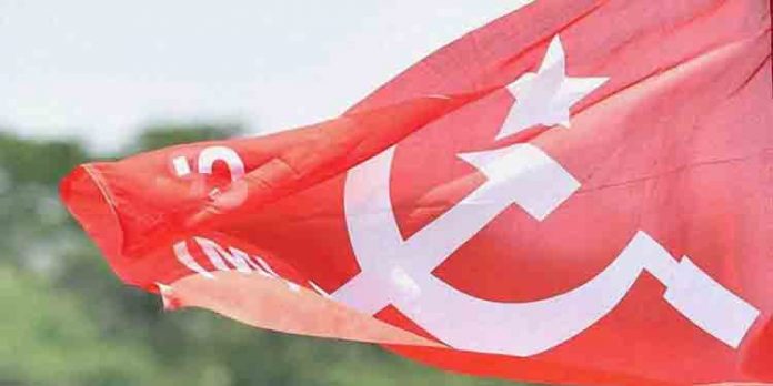 കര്ശന നടപടിയുമായി സി.പി.എം ; രണ്ടു പദവികള് വഹിക്കേണ്ടെന്ന് പാര്ട്ടി കര്ശന നടപടിയുമായി സി.പി.എം ; രണ്ടു പദവികള് വഹിക്കേണ്ടെന്ന് പാര്ട്ടി