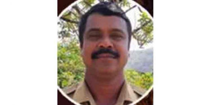 വയനാട് മുട്ടില് മരംകൊള്ള ; ഫോറസ്റ്റ് സെക്ഷന് ഓഫീസറായിരുന്ന ബി.പി രാജുവിനെ സസ്പെന്റ് ചെയ്തു വയനാട് മുട്ടില് മരംകൊള്ള ; ഫോറസ്റ്റ് സെക്ഷന് ഓഫീസറായിരുന്ന ബി.പി രാജുവിനെ സസ്പെന്റ് ചെയ്തു