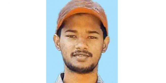 വീഡിയോ എടുക്കുന്നതിനിടെ യുവാവ് കെട്ടിടത്തിന് മുകളില്നിന്ന് വീണ് മരിച്ചു വീഡിയോ എടുക്കുന്നതിനിടെ യുവാവ് കെട്ടിടത്തിന് മുകളില്നിന്ന് വീണ് മരിച്ചു