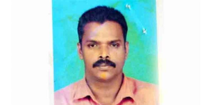 കോവിഡ് സാമ്പത്തിക പ്രതിസന്ധി : കൊല്ലത്ത് ലൈറ്റ് ആന്ഡ് സൗണ്ട് സ്ഥാപന ഉടമ ആത്മഹത്യ ചെയ്തു കോവിഡ് സാമ്പത്തിക പ്രതിസന്ധി : കൊല്ലത്ത് ലൈറ്റ് ആന്ഡ് സൗണ്ട് സ്ഥാപന ഉടമ ആത്മഹത്യ ചെയ്തു