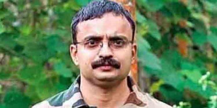 മുട്ടില് മരം മുറിക്കേസ് അന്വേഷിച്ച ഡി.എഫ്.ഒ ധനേഷ്കുമാറിന് ഭീഷണി മുട്ടില് മരം മുറിക്കേസ് അന്വേഷിച്ച ഡി.എഫ്.ഒ ധനേഷ്കുമാറിന് ഭീഷണി