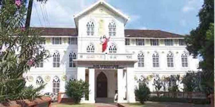 എതിര്പ്പില്ല : സിറോ മലബാര് സഭയില് കുര്ബാന ഏകീകരിക്കാന് സിനഡ് യോഗം തീരുമാനിച്ചു എതിര്പ്പില്ല : സിറോ മലബാര് സഭയില് കുര്ബാന ഏകീകരിക്കാന് സിനഡ് യോഗം തീരുമാനിച്ചു