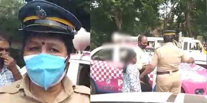 അച്ഛനെയും മകളെയും മോഷ്ടാക്കളാക്കി ചിത്രീകരിക്കാന് ശ്രമിച്ചെന്ന പരാതിയില് പോലീസുകാരിയെ സ്ഥലംമാറ്റി അച്ഛനെയും മകളെയും മോഷ്ടാക്കളാക്കി ചിത്രീകരിക്കാന് ശ്രമിച്ചെന്ന പരാതിയില് പോലീസുകാരിയെ സ്ഥലംമാറ്റി