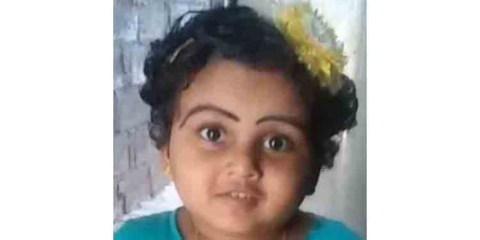 കിടക്കയില് അബോധാവസ്ഥയില് കണ്ട നാലര വയസ്സുകാരി മരിച്ചു കിടക്കയില് അബോധാവസ്ഥയില് കണ്ട നാലര വയസ്സുകാരി മരിച്ചു