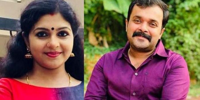ആദിത്യനെതിരെ സമൂഹ മാധ്യമങ്ങളിൽ ഒന്നും പറയരുത് ; നടി അമ്പിളിയെ വിലക്കി കോടതി ആദിത്യനെതിരെ സമൂഹ മാധ്യമങ്ങളിൽ ഒന്നും പറയരുത് ; നടി അമ്പിളിയെ വിലക്കി കോടതി