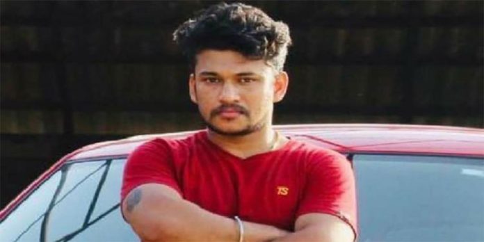 75 പവന് തട്ടിയ കേസ്; അർജുൻ ആയങ്കിയെ കൂടുതൽ ചോദ്യം ചെയ്യാനൊരുങ്ങി അന്വേഷണ സംഘം 75 പവന് തട്ടിയ കേസ്; അർജുൻ ആയങ്കിയെ കൂടുതൽ ചോദ്യം ചെയ്യാനൊരുങ്ങി അന്വേഷണ സംഘം