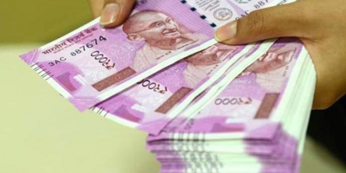 മോട്ടോര് വാഹന വകുപ്പ് ചെക്ക് പോസ്റ്റുകളില് ‘ഓപ്പറേഷന് ഭ്രഷ്ട് നിര്മൂലന്’ ; കണക്കില്ലാത്ത പണം വിജിലന്സ് പിടിച്ചെടുത്തു മോട്ടോര് വാഹന വകുപ്പ് ചെക്ക് പോസ്റ്റുകളില് ‘ഓപ്പറേഷന് ഭ്രഷ്ട് നിര്മൂലന്’ ; കണക്കില്ലാത്ത പണം വിജിലന്സ് പിടിച്ചെടുത്തു