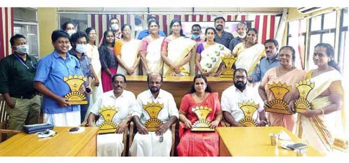 ജനകീയാസൂത്രണത്തിന്റെ നഗരസഭാതല രജതജൂബിലി ആഘോഷം ജനകീയാസൂത്രണത്തിന്റെ നഗരസഭാതല രജതജൂബിലി ആഘോഷം