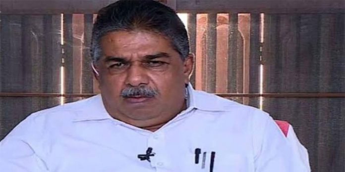 ടി.പി.ആർ കുറഞ്ഞാൽ സിനിമ തിയേറ്റർ തുറക്കും ; മന്ത്രി സജി ചെറിയാൻ ടി.പി.ആർ കുറഞ്ഞാൽ സിനിമ തിയേറ്റർ തുറക്കും ; മന്ത്രി സജി ചെറിയാൻ