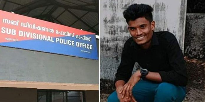 മണ്ണാർക്കാട് 16 കാരിയെ കൊല്ലാൻ ശ്രമിച്ച കേസ് ; പിന്നിൽ പ്രണയത്തെ ചൊല്ലിയുള്ള കലഹമെന്ന് പോലീസ് മണ്ണാർക്കാട് 16 കാരിയെ കൊല്ലാൻ ശ്രമിച്ച കേസ് ; പിന്നിൽ പ്രണയത്തെ ചൊല്ലിയുള്ള കലഹമെന്ന് പോലീസ്