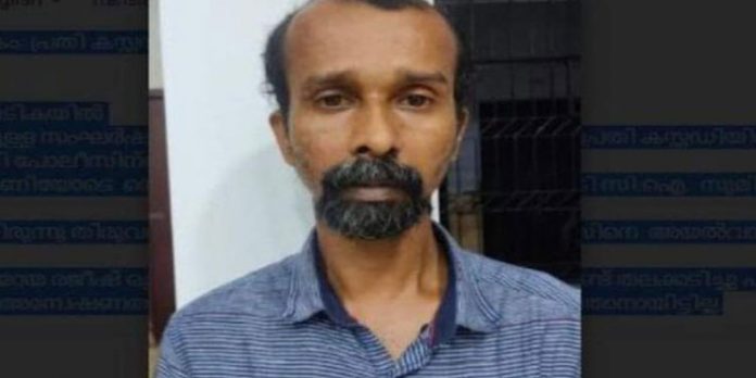തിരുവമ്പാടി കൊലപാതകം ; പോലീസിനെ ആശയക്കുഴപ്പത്തിലാക്കി പ്രതി രജീഷ് തിരുവമ്പാടി കൊലപാതകം ; പോലീസിനെ ആശയക്കുഴപ്പത്തിലാക്കി പ്രതി രജീഷ്