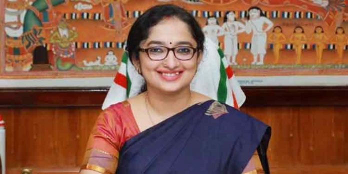 ഒരാഴ്ചയ്ക്കുള്ളില് പട്ടികവര്ഗ്ഗ വിഭാഗത്തില് 100 ശതമാനം കോവിഡ് വാക്സിനേഷന് പൂര്ത്തിയാക്കും : ജില്ലാ കളക്ടര് ഒരാഴ്ചയ്ക്കുള്ളില് പട്ടികവര്ഗ്ഗ വിഭാഗത്തില് 100 ശതമാനം കോവിഡ് വാക്സിനേഷന് പൂര്ത്തിയാക്കും : ജില്ലാ കളക്ടര്