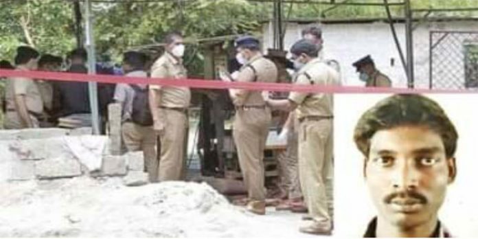 ഗുണ്ടാപ്പിരിവ്, സ്ത്രീകളെ ശല്യംചെയ്യല് ; കാക്ക അനീഷിനെ കൊന്നത് അയല്വാസികളായ യുവാക്കള് ഗുണ്ടാപ്പിരിവ്, സ്ത്രീകളെ ശല്യംചെയ്യല് ; കാക്ക അനീഷിനെ കൊന്നത് അയല്വാസികളായ യുവാക്കള്