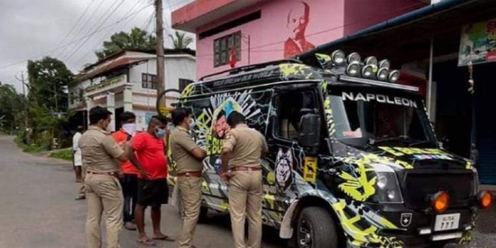 ഇ ബുൾ ജെറ്റ് സഹോദരങ്ങളുടെ ജാമ്യം റദ്ദാക്കണമെന്ന് ആവശ്യം ; തലശ്ശേരി സെഷൻസ് കോടതി ഇന്ന് വീണ്ടും പരിഗണിക്കും ഇ ബുൾ ജെറ്റ് സഹോദരങ്ങളുടെ ജാമ്യം റദ്ദാക്കണമെന്ന് ആവശ്യം ; തലശ്ശേരി സെഷൻസ് കോടതി ഇന്ന് വീണ്ടും പരിഗണിക്കും