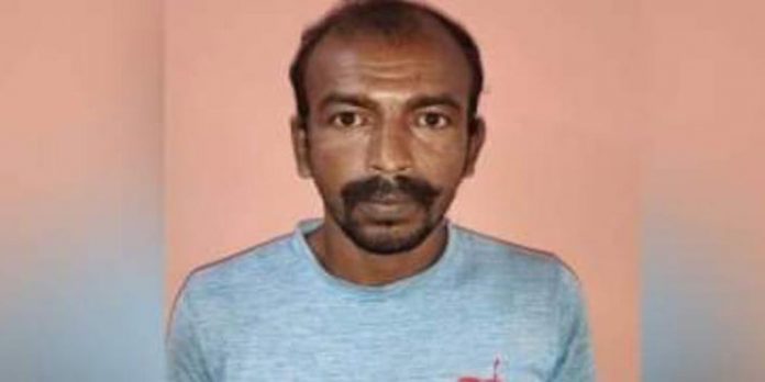 സ്ത്രീകള്ക്കും പെണ്കുട്ടികള്ക്കും സ്വന്തം അശ്ലീല വീഡിയോ അയച്ചുനല്കി ; പ്രതി പിടിയില് സ്ത്രീകള്ക്കും പെണ്കുട്ടികള്ക്കും സ്വന്തം അശ്ലീല വീഡിയോ അയച്ചുനല്കി ; പ്രതി പിടിയില്