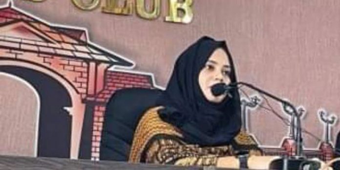 മരവിപ്പിച്ചതില് സങ്കടം ; ‘ഹരിത’ നേതാക്കള് വേട്ടയാടപ്പെടുന്നു : ഫാത്തിമ തഹ്ലിയ മരവിപ്പിച്ചതില് സങ്കടം ; ‘ഹരിത’ നേതാക്കള് വേട്ടയാടപ്പെടുന്നു : ഫാത്തിമ തഹ്ലിയ