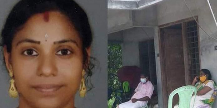 യുവതിയെ കല്ലുകൊണ്ട് ഇടിച്ചു കൊന്നു ; അയല്വാസി കസ്റ്റഡിയിൽ യുവതിയെ കല്ലുകൊണ്ട് ഇടിച്ചു കൊന്നു ; അയല്വാസി കസ്റ്റഡിയിൽ