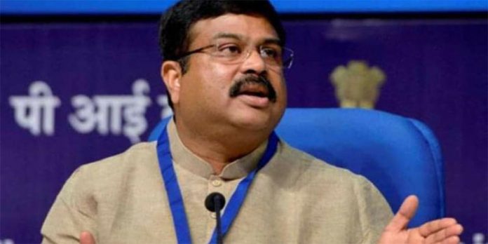 രാജ്യത്ത് 24 വ്യാജസർവ്വകലാശാലകൾ ; ഒന്നാമത് ഉത്തർപ്രദേശ് ; നടപടിയെന്ന് കേന്ദ്രവിദ്യാഭ്യാസമന്ത്രി രാജ്യത്ത് 24 വ്യാജസർവ്വകലാശാലകൾ ; ഒന്നാമത് ഉത്തർപ്രദേശ് ; നടപടിയെന്ന് കേന്ദ്രവിദ്യാഭ്യാസമന്ത്രി