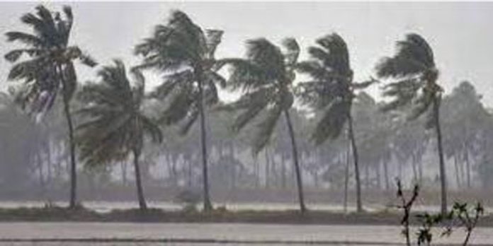 ന്യൂനമര്ദ്ദം രൂപപ്പെടുന്നതിന്റെ ഫലമായി കേരളത്തില് ഇന്നും നാളെയും ഒറ്റപ്പെട്ട മഴ ന്യൂനമര്ദ്ദം രൂപപ്പെടുന്നതിന്റെ ഫലമായി കേരളത്തില് ഇന്നും നാളെയും ഒറ്റപ്പെട്ട മഴ