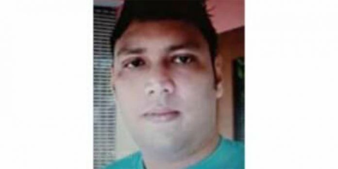 യുവതിയെ പീഡിപ്പിച്ച് ഗര്ഭിണിയാക്കി മുങ്ങി ; യുവാവിനെ കണ്ണൂരിലെ ഒളിത്താവളത്തില്നിന്ന് പിടികൂടി യുവതിയെ പീഡിപ്പിച്ച് ഗര്ഭിണിയാക്കി മുങ്ങി ; യുവാവിനെ കണ്ണൂരിലെ ഒളിത്താവളത്തില്നിന്ന് പിടികൂടി