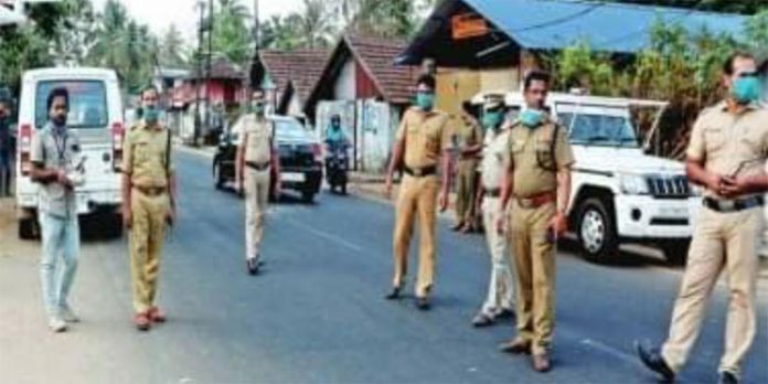 കോവിഡ് വ്യാപനം ; നിയന്ത്രണം ശക്തമാക്കി തമിഴ്നാട് കോവിഡ് വ്യാപനം ; നിയന്ത്രണം ശക്തമാക്കി തമിഴ്നാട്