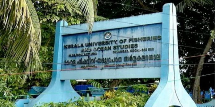 സ്ത്രീധനവിരുദ്ധ സത്യവാങ്മൂലം നൽകി കുഫോസ് വിദ്യാർത്ഥികൾ ; സമൂഹത്തിന് മുഴുവൻ മാതൃകയെന്ന് ഗവർണർ സ്ത്രീധനവിരുദ്ധ സത്യവാങ്മൂലം നൽകി കുഫോസ് വിദ്യാർത്ഥികൾ ; സമൂഹത്തിന് മുഴുവൻ മാതൃകയെന്ന് ഗവർണർ