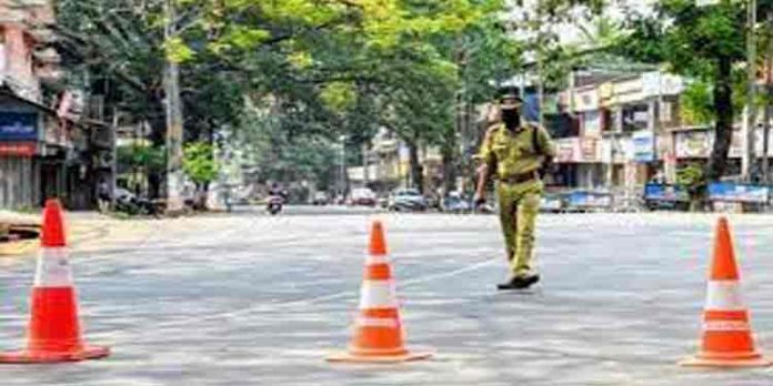 സംസ്ഥാനത്ത് ട്രിപ്പിള് ലോക്ഡൗണ് മാനദണ്ഡത്തില് മാറ്റം സംസ്ഥാനത്ത് ട്രിപ്പിള് ലോക്ഡൗണ് മാനദണ്ഡത്തില് മാറ്റം