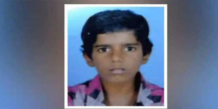 മലപ്പുറത്ത് പതിനഞ്ചുകാരനെ കാണാതായിട്ട് ഒരാഴ്ച ; തെരച്ചില് താത്ക്കാലികമായി അവസാനിപ്പിച്ചു മലപ്പുറത്ത് പതിനഞ്ചുകാരനെ കാണാതായിട്ട് ഒരാഴ്ച ; തെരച്ചില് താത്ക്കാലികമായി അവസാനിപ്പിച്ചു