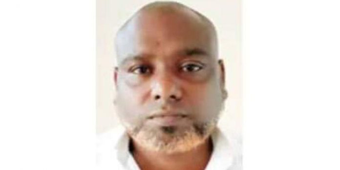 തൃശ്ശൂരില് യുവതിയെ കുത്തിക്കൊന്ന കേസില് പ്രതിക്ക് ജീവപര്യന്തം കഠിനതടവ് തൃശ്ശൂരില് യുവതിയെ കുത്തിക്കൊന്ന കേസില് പ്രതിക്ക് ജീവപര്യന്തം കഠിനതടവ്